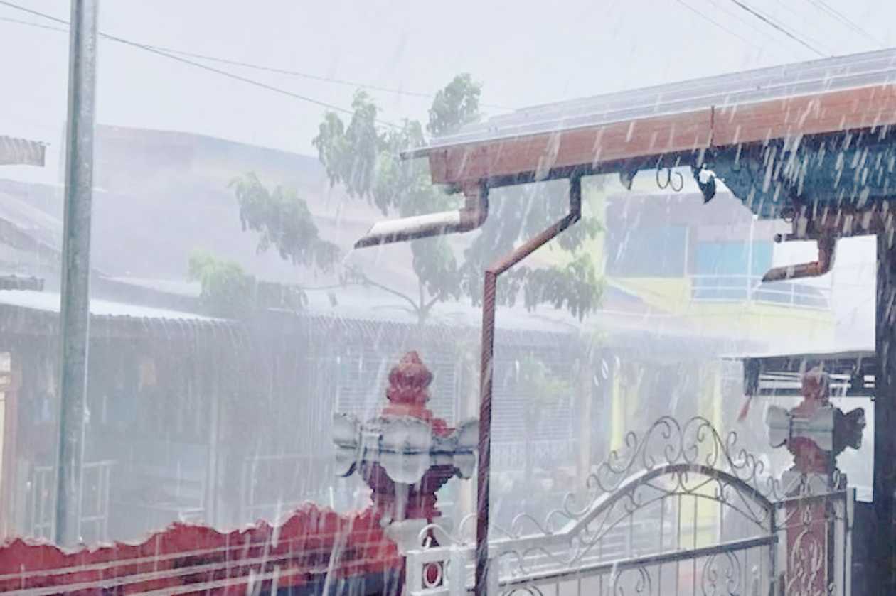 BMKG: Waspada Hujan Lebat di Kabupanten NTT