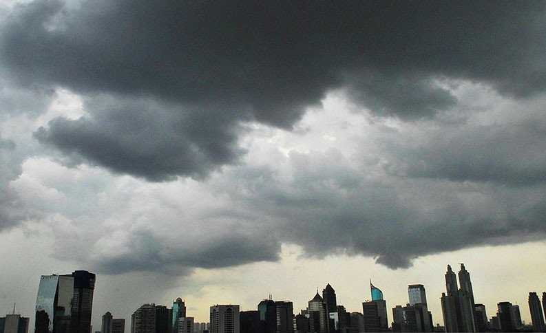 BMKG: Waspada Potensi Hujan Disertai Petir di Sejumlah Wilayah Jakarta