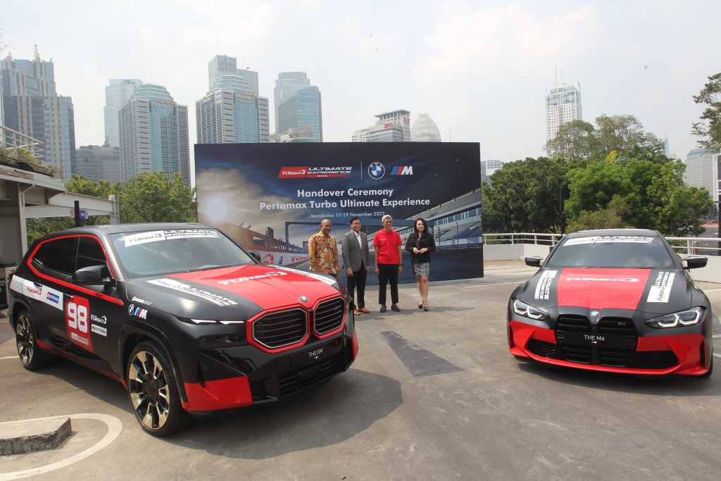 BMW Indonesia Bersama diler Resmi BMW M Serahkan 5 Unit BMW Performa Tinggi Dukung Perhelatan Pertamax Turbo Ultimate Experience 2023 2