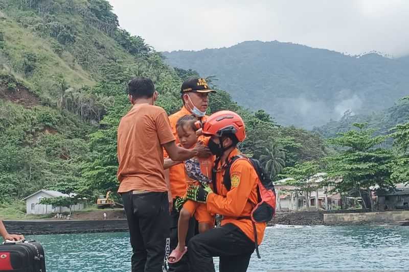 BNPB: 3.364 Korban Erupsi Gunung Ruang Sudah Dievakuasi dari Tagulandang