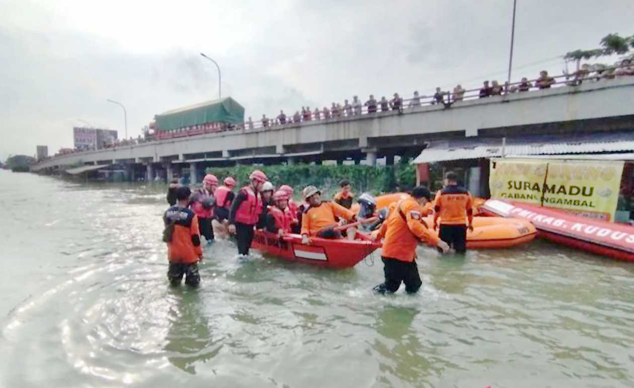 BNPB Beri Apresiasi Kesiapsiagaan Relawan Bantu Korban Banjir Demak-Kudus