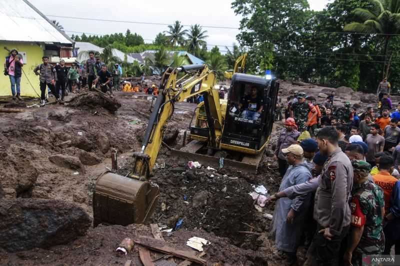 BNPB Salurkan Rp1,1 Miliar untuk Tangani Banjir Bandang di Ternate