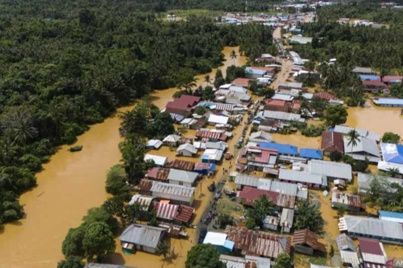 BNPB: Warga Halmahera Tengah Masih Mengungsi Meski Banjir Sudah Surut