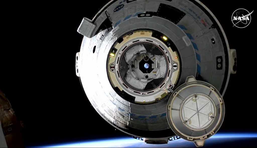 Boeing Starliner Sukses Mendarat di Bumi Tanpa Dua Astronot di Dalamnya 2