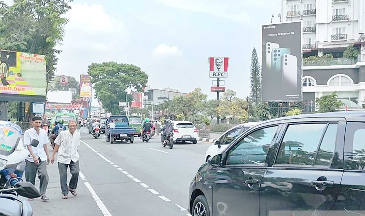 Bogor Evaluasi Lalu Lintas di Jalan Otista