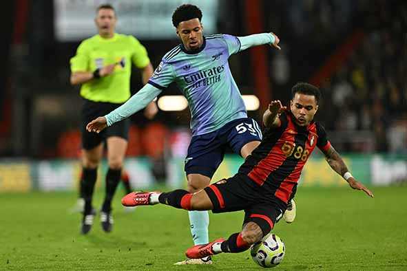 Bournemouth Hentikan Arsenal­