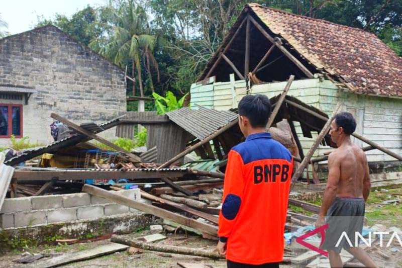 BPBD Bangka Catat Delapan Rumah Rusak Akibat Angin Puting Beliung