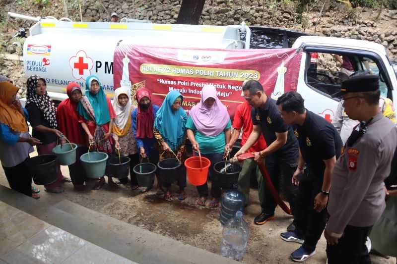 BPBD Bantul Salurkan Air Bersih 278 Tangki ke Wilayah Kekeringan