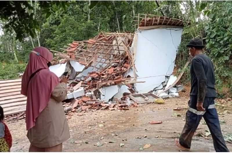 BPBD: Kejadian Tanah Bergerak di Blitar Masih Tinggi, 117 Rumah Harus Direlokasi