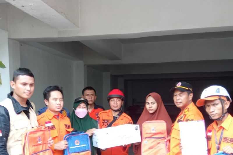 BPBD salurkan bantuan kepada korban kebakaran di Jelambar