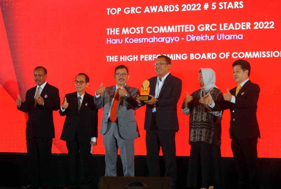 BTN Borong Tiga Penghargaan Top Governance Risk & Compliance 2022 3