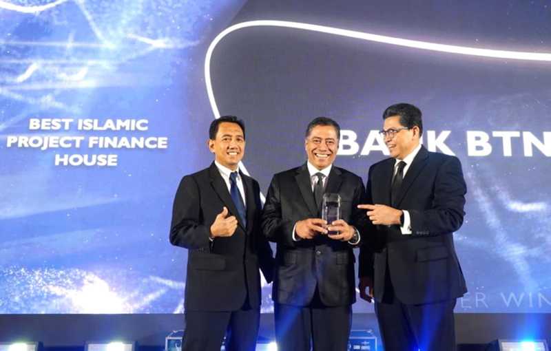 BTN Syariah Boyong Penghargaan Euromoney Untuk Indonesia 3