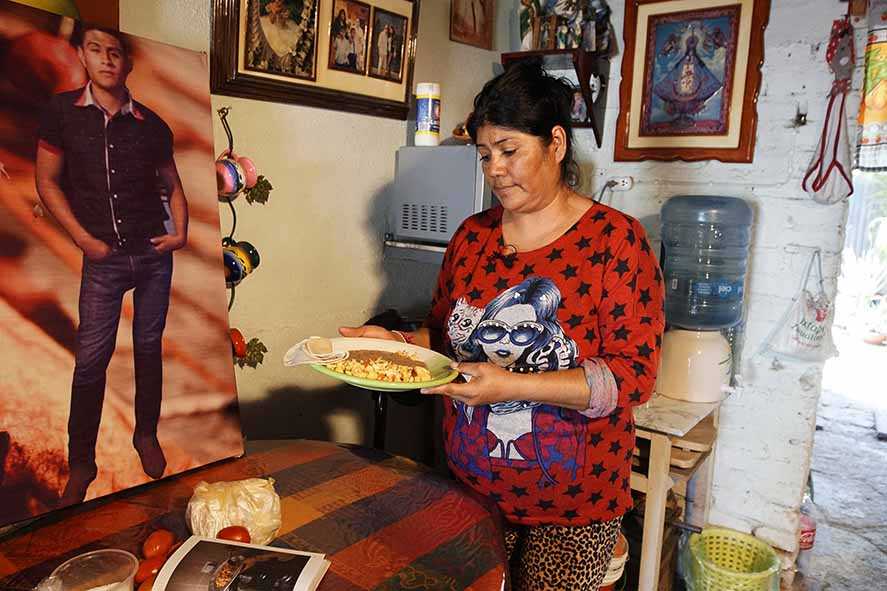 Buku Resep Masakan yang Didedikasikan untuk Orang Hilang di Meksiko