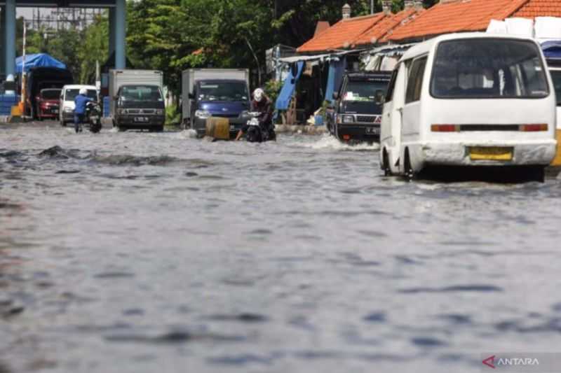 Bulan Purnama, BMKG Ingatkan Warga Pesisir Waspadai Banjir Rob
