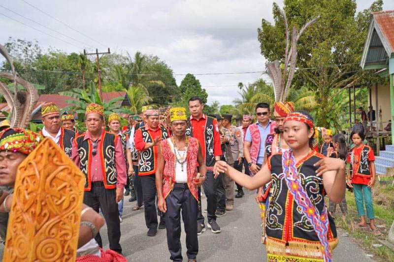 Bupati Kapuas Hulu: Gawai Dayak Pelestarian Adat Budaya Leluhur