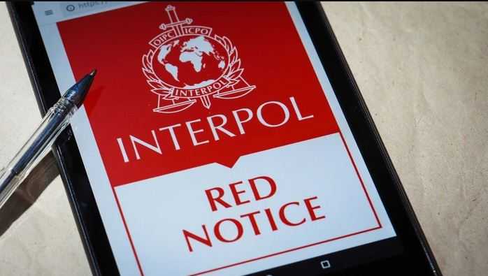 Buru Tiga Tersangka Kasus DNA Pro ke Luar Negeri, Polri: Interpol Terbitkan 'Red Notice'