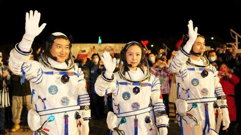 Canggih! Diam-diam Melesatkan Misi Antariksa ,Tiongkok Berhasil dalam Misi Eksplorasi Ruang Angkasa dengan Nama Shenzhou XIII