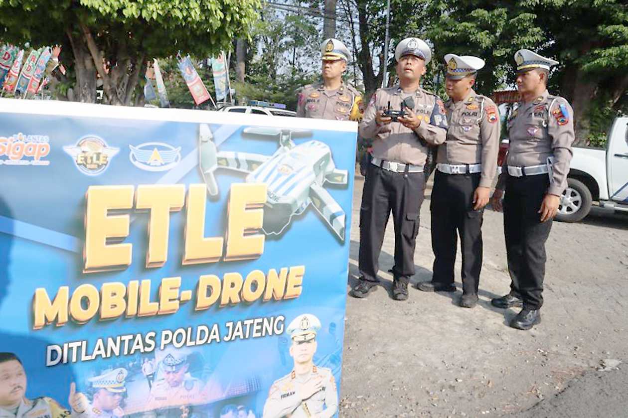 Canggih! Satlantas Polres Kudus Uji Coba Tilang Elektronik Gunakan Drone