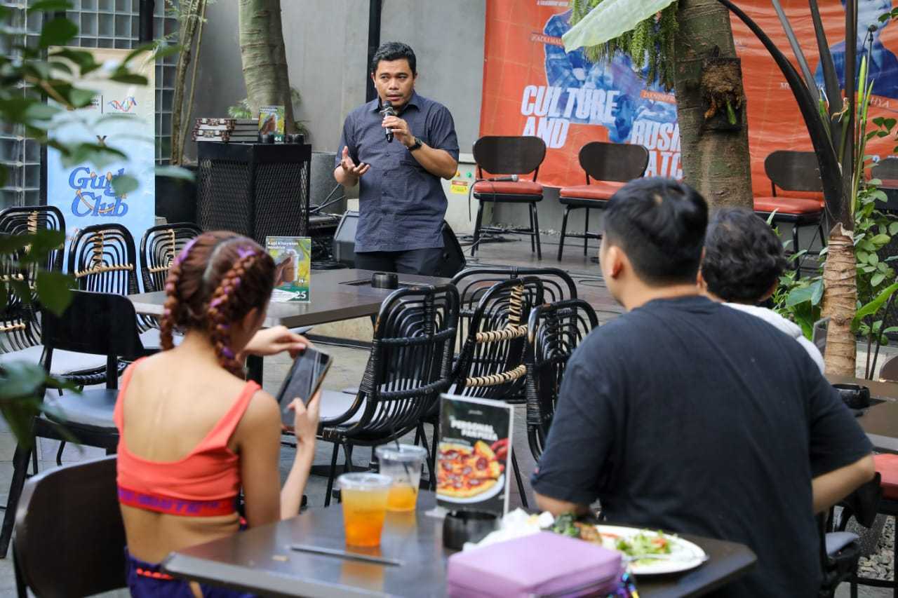 Cara Asyik Relawan GMP Kenalkan Sosok Ganjar Kepada Milenial di Bandung