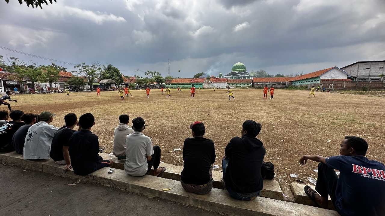 Cara Ganjar Muda Padjajaran Tanamkan Sportivitas ke Warga di Cirebon Lewat Turnamen Sepak Bola