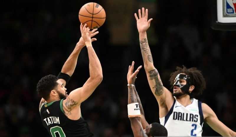 Cavaliers Beri Kejutan di Boston, Samakan Kedudukan 1-1 di Kandang Celtics