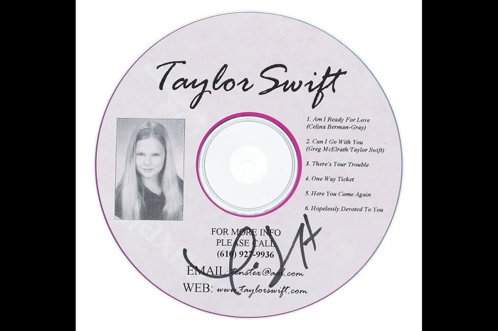 CD Rekaman Awal Taylor Swift Terjual Lebih dari 12 Ribu Dollar AS