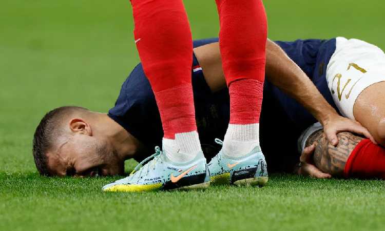 Cedera Lutut Lawan Australia, Lucas Hernandez Terpaksa Lewatkan Sisa Piala Dunia