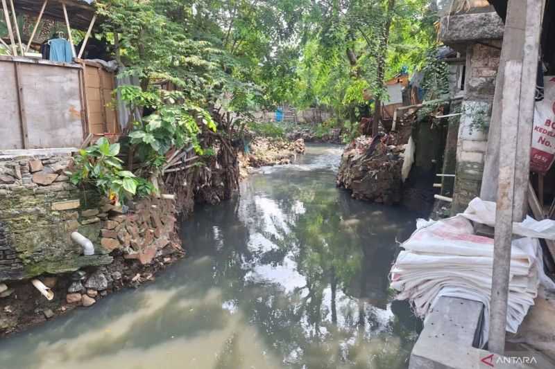 Cegah Banjir, DKI Normalisasi Kali Ciliwung yang Lintasi Pengadegan dan Rawajati