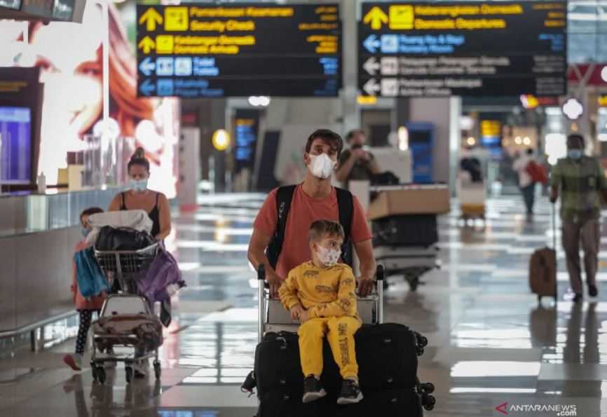 Cegah Cacar Monyet, Pengawasan Penumpang di Bandara Soetta Diperketat