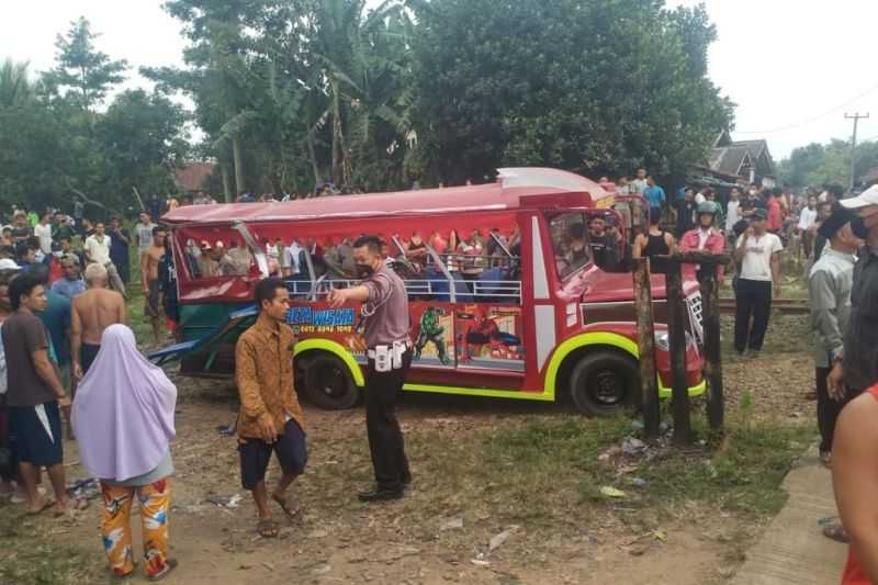 Cegah Kecelakaan, Polres Lebak Larang Odong-odong Beroperasi di Jalan Raya