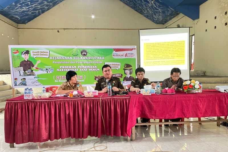 Cegah Penyimpangan, Kajati Sulut Penyuluhan Hukum Program Jaksa Masuk Desa