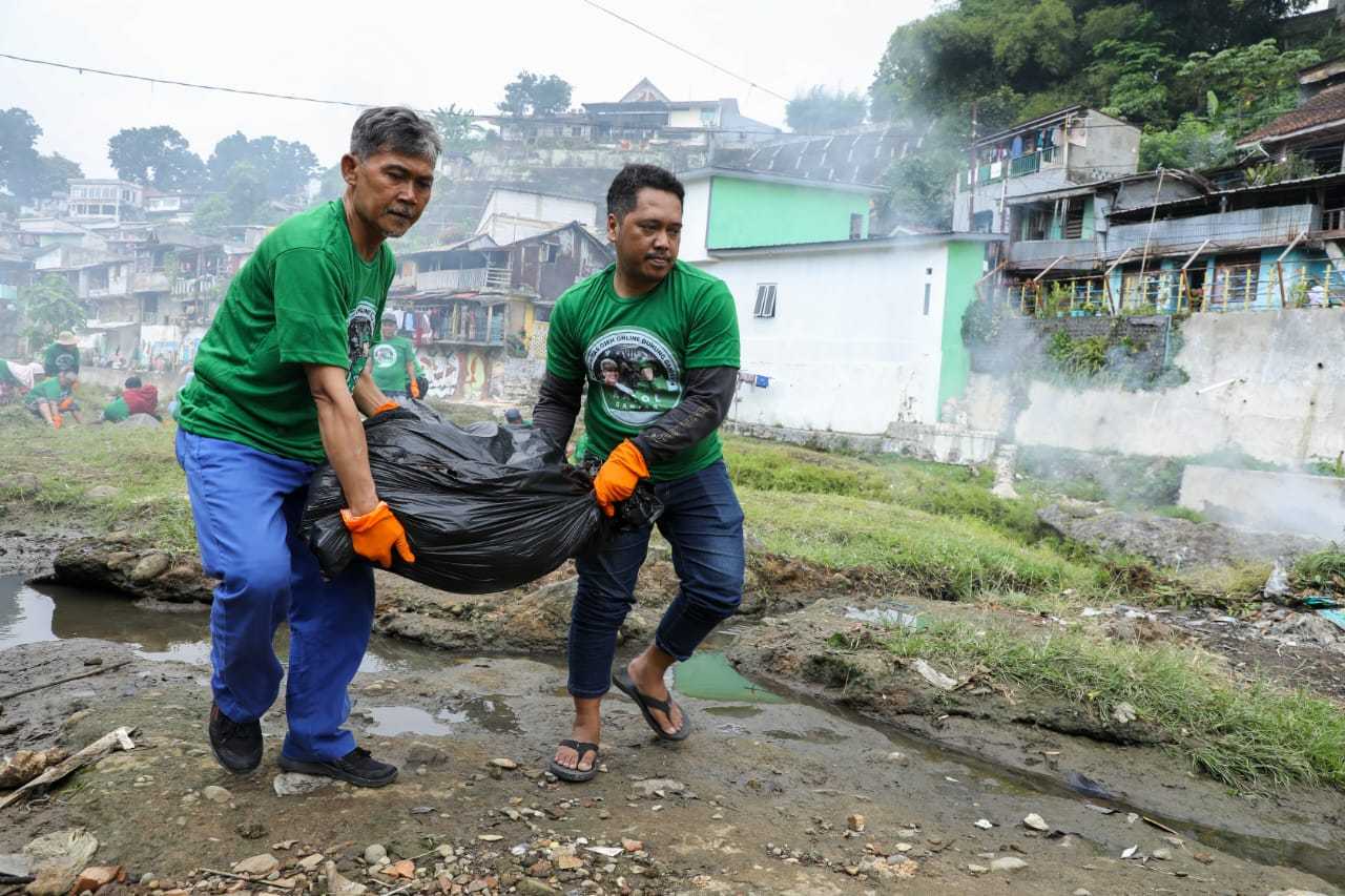 Cegah Persoalan Banjir, Kajol Indonesia Ajak Masyarakat Untuk Tidak Membuang Sampah di Sungai 4