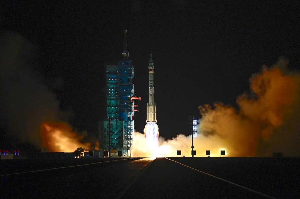 China Umumkan Kru Shenzhou-19 untuk Misi Stasiun Luar Angkasa 2