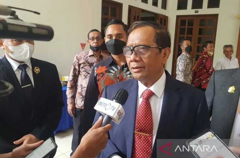 Citra Polri Terpuruk, Mahfud: Ingin Bangkit, Harus Konsolidasi dan Hilangkan Friksi