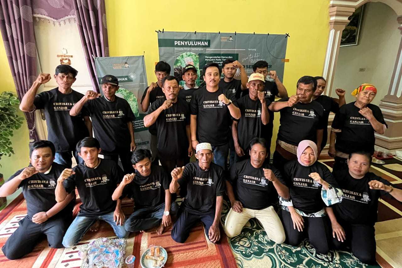 Crivisaya Ganjar Adakan Penyuluhan Pengendalian Hama Tanaman Semangka Bagi Petani di Lampung Tengah 3