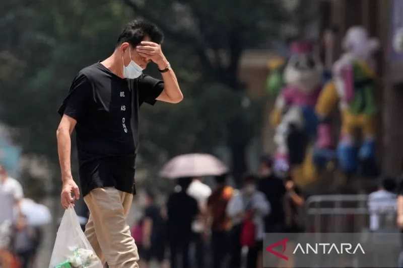 Cuaca Ekstrem di Tiongkok Telan Korban Jiwa dan Ciptakan Kerusakan