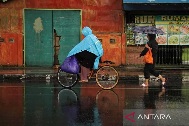 Cuaca Hari Ini, BMKG Prakirakan 10 Wilayah di Indonesia Hujan Ringan