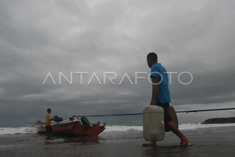 Cuaca Hari Ini, BMKG Prakirakan Mayoritas Wilayah di Indonesia Berawan