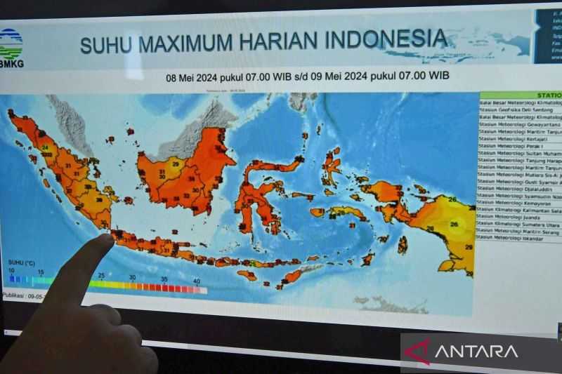 Cuaca Hari Ini, Hujan Sedang hingga Lebat Mengguyur Sejumlah Wilayah Indonesia