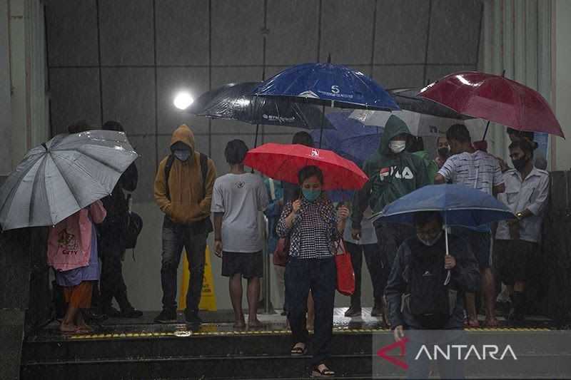 Cuaca Hari Ini, Kota Besar di Indonesia Berpeluang Diguyur Hujan