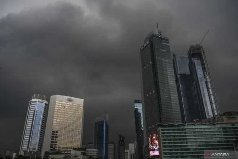 Cuaca Hari Ini, Mayoritas Kota Besar Diguyur Hujan Ringan hingga Lebat