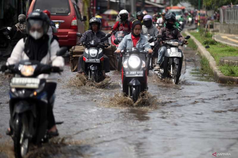 Cuaca Hari Ini, Mayoritas Wilayah Indonesia Berpotensi Hujan Lebat