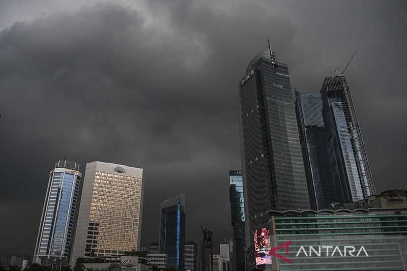 Cuaca Hari Ini, Sejumlah Wilayah Akan Mengalami Hujan Lebat Disertai Petir dan Angin Kencang