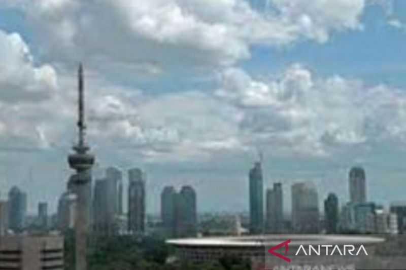 Cuaca Jakarta Cerah Berawan di Akhir Pekan, Suhu hingga 35 Derajat