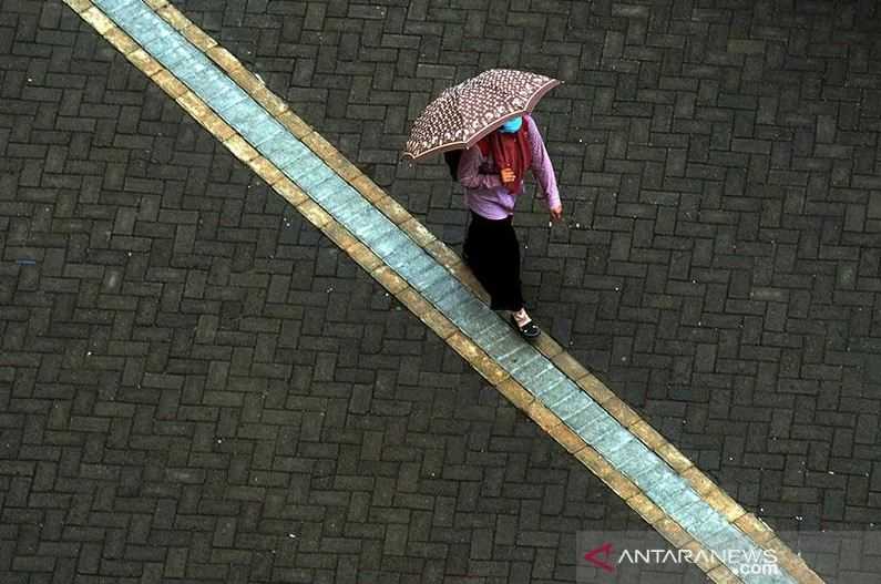Cuaca Jumat Ini, Hujan Diprakirakan Turun di Sejumlah Kota Besar