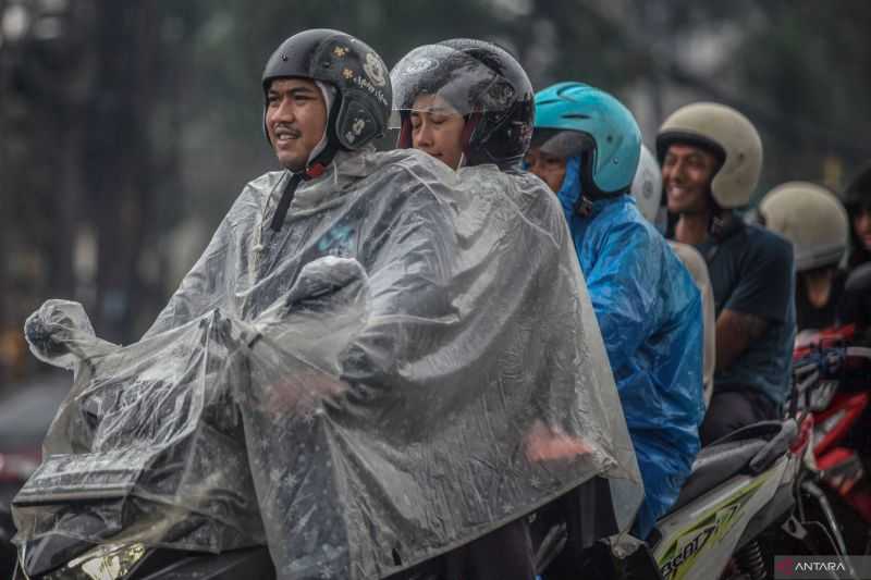 Cuaca Jumat, Sebagian Besar Wilayah Berisiko Diguyur Hujan