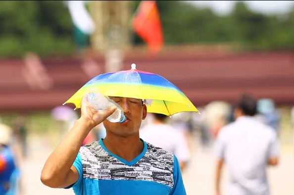 Cuaca Panas Dialami Kota-kota di Tiongkok, Paling Parah Shijiazhuang