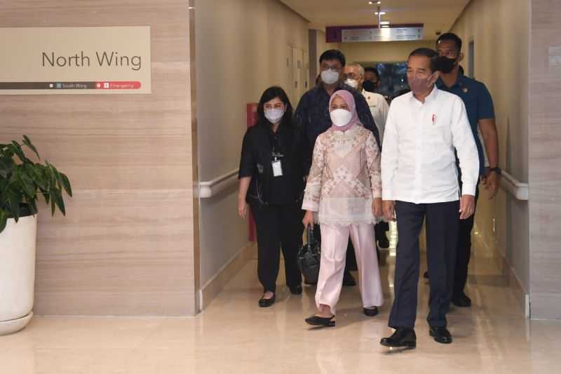 Cucu Kelima Lahir, Presiden Jokowi dan Ibu Negara Jenguk ke Rumah Sakit