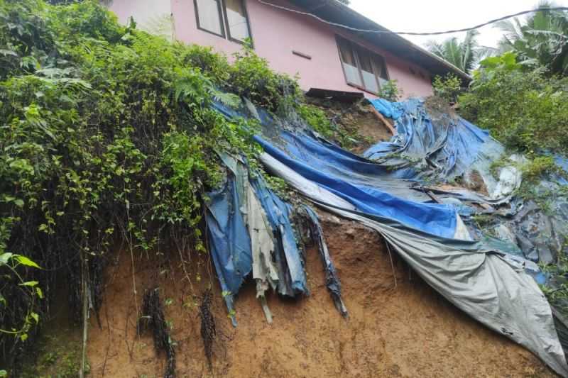 Dampak Intensitas Hujan Tinggi, Lima Kecamatan di Ambon Terdampak Longsor dan Angin Kencang
