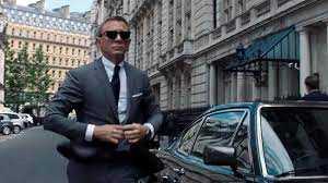 Daniel Craig Pensiun di James Bond